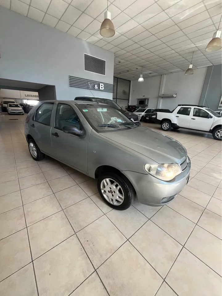 Fiat Palio 2010, vista en detalle